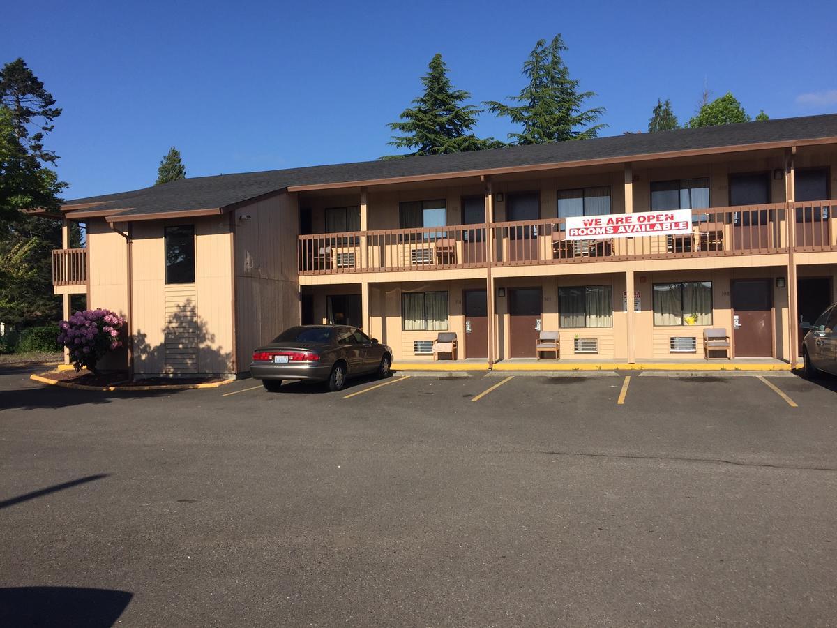 Centralia Inn Bagian luar foto